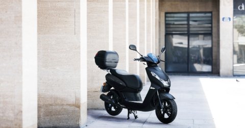 Peugeot scooters en motorscooters - officiële website